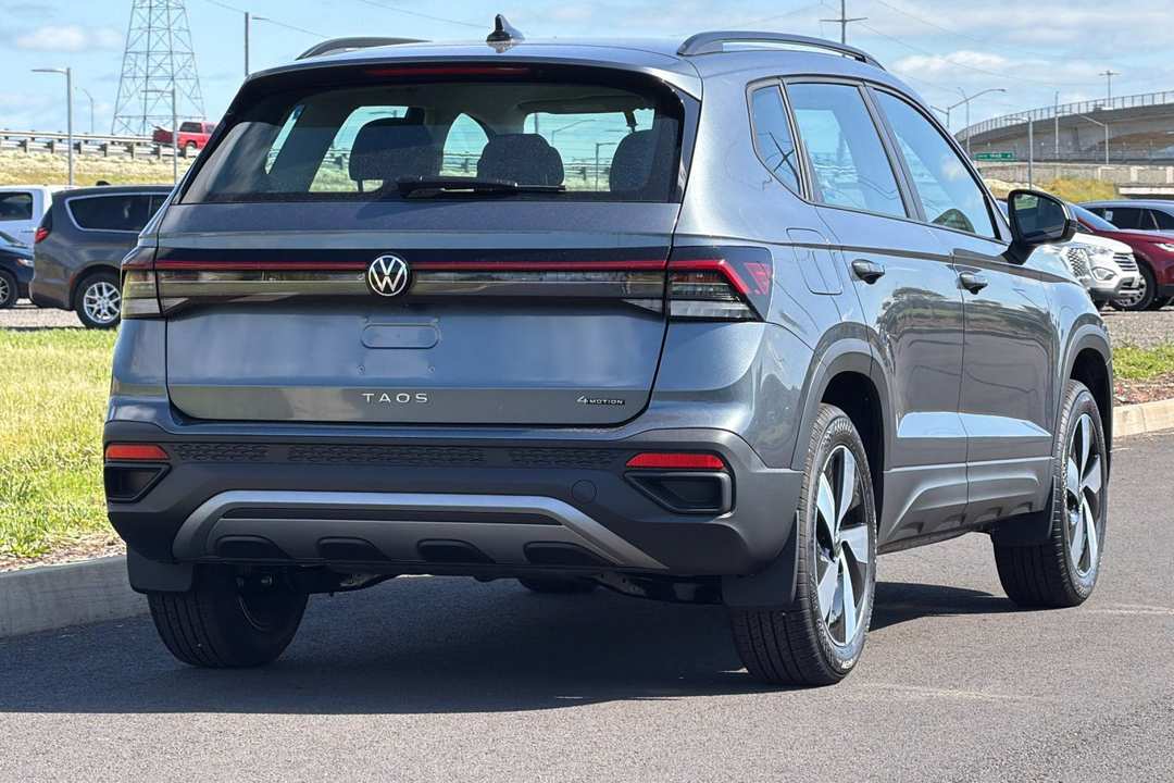 2026 Volkswagen Taos 1.5T S - Image 3