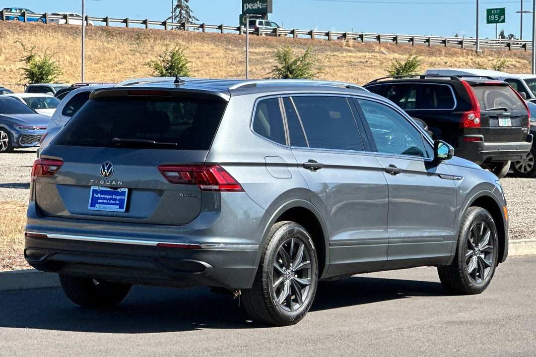 2024 Volkswagen Tiguan 2.0T SE - Image 3