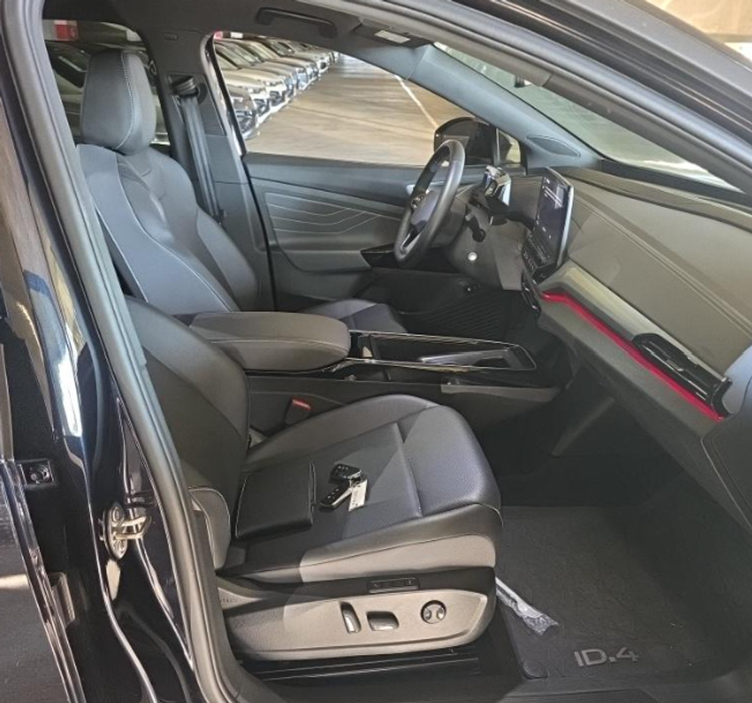 2023 Volkswagen Id.4 Pro S - Image 3