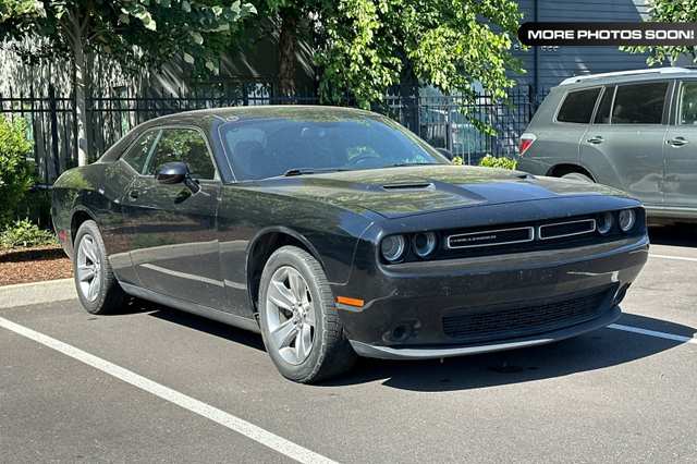 2016 Dodge Challenger SXT