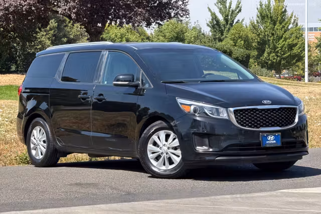 2018 Kia Sedona LX