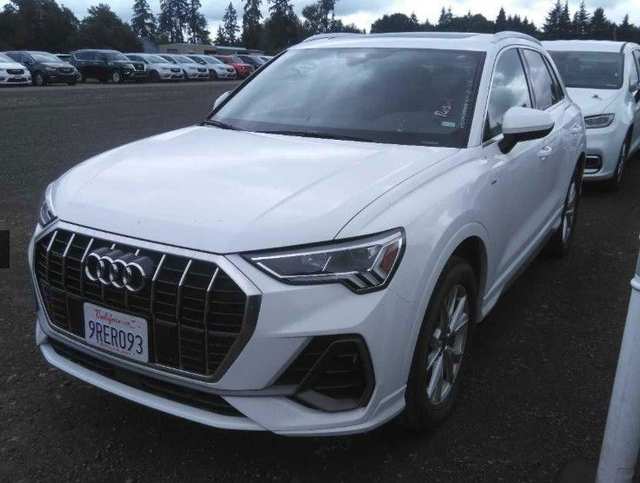 2025 Audi Q3 Premium