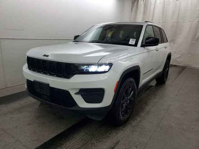2024 Jeep Grand Cherokee Altitude