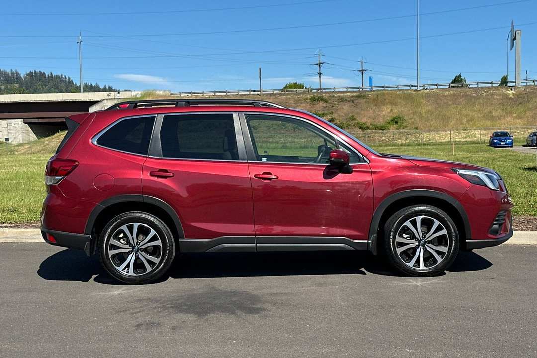 2022 Subaru Forester Limited - Image 2