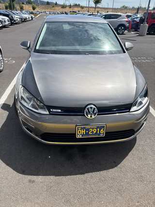 2016 Volkswagen E-Golf SE