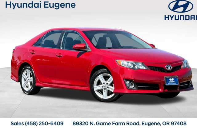 2014 Toyota Camry SE