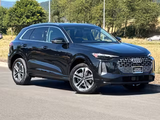 2025 Audi Q5 2.0T Premium