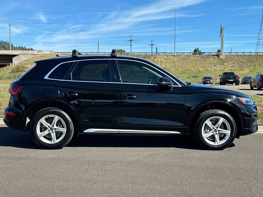 2021 Audi Q5 45 Premium - Image 2