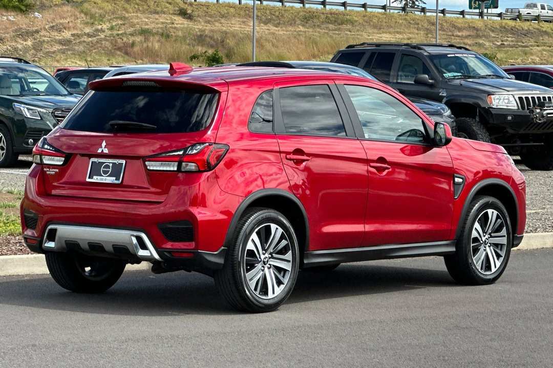 2022 Mitsubishi Outlander Sport 2.0 S - Image 3