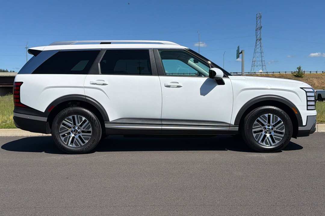 2026 Hyundai Palisade Hybrid SEL Premium - Image 2