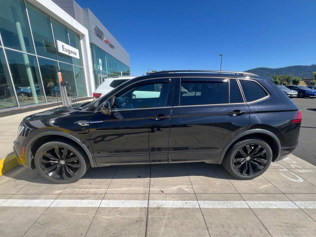 2021 Volkswagen Tiguan 2.0T SE RLine Black - Image 3