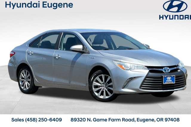 2016 Toyota Camry Hybrid XLE