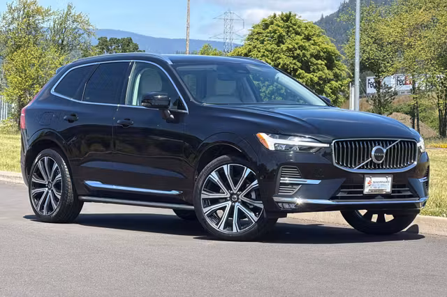 2023 Volvo Xc60 B5 Ultimate Bright Theme