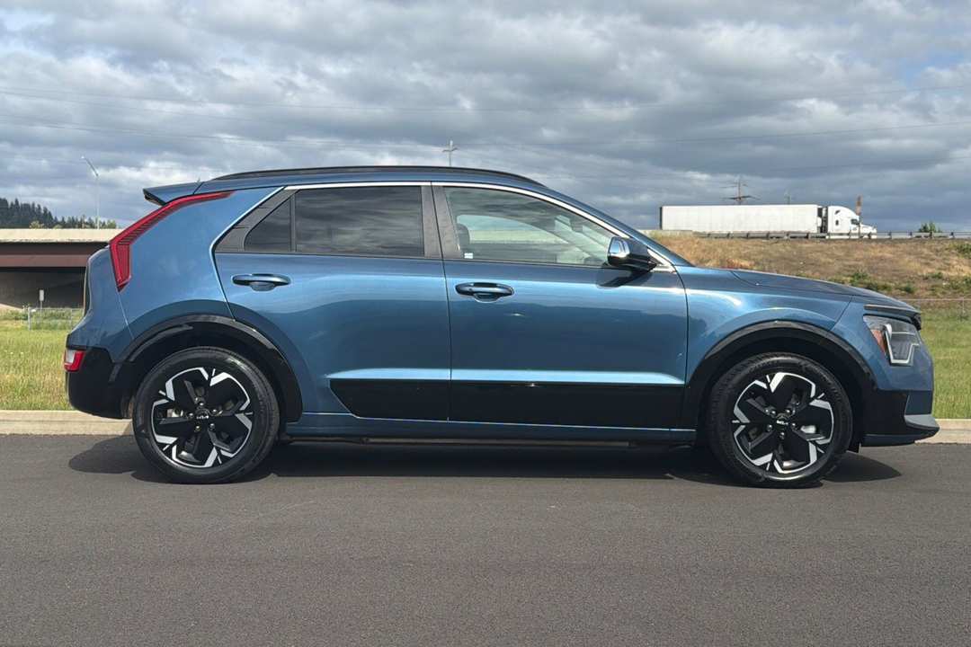 2023 Kia Niro Ev Wind - Image 2