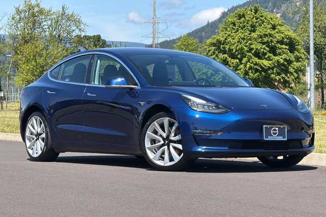 2017 Tesla Model 3 Long Range