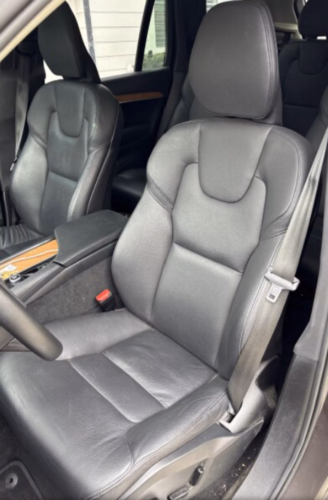2025 Volvo Xc90 Plug-In Hybrid T8 Plus - Image 3