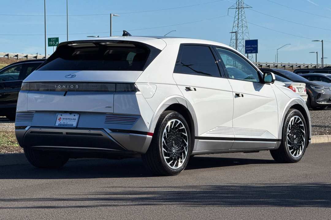 2024 Hyundai Ioniq 5 Limited - Image 3