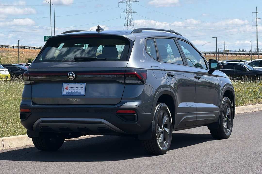 2026 Volkswagen Taos 1.5T S - Image 3