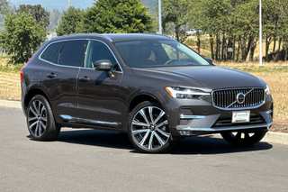 2023 Volvo Xc60 B5 Ultimate Bright Theme