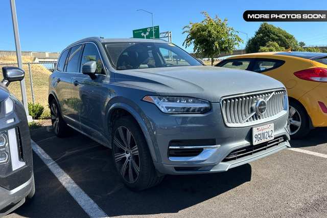 2023 Volvo Xc90 Recharge Plug-In Hybrid T8 Plus Bright Theme 7 Passenger