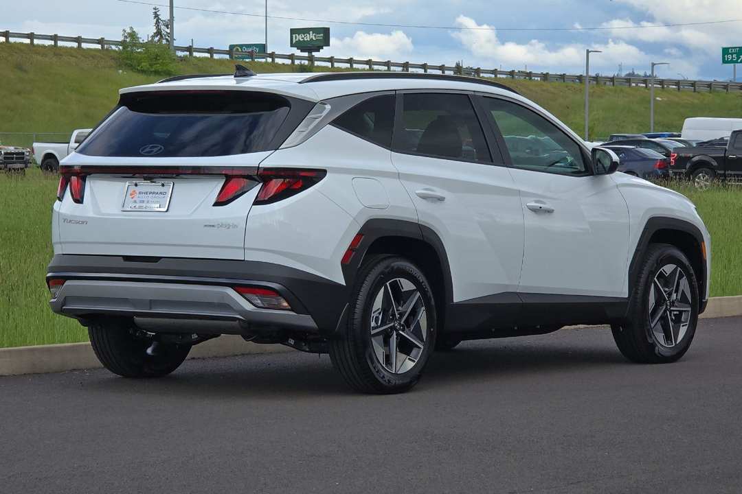 2026 Hyundai Tucson Plug-In Hybrid SEL - Image 3