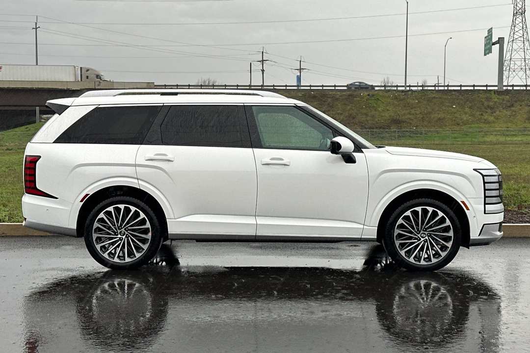 2026 Hyundai Palisade Calligraphy - Image 2