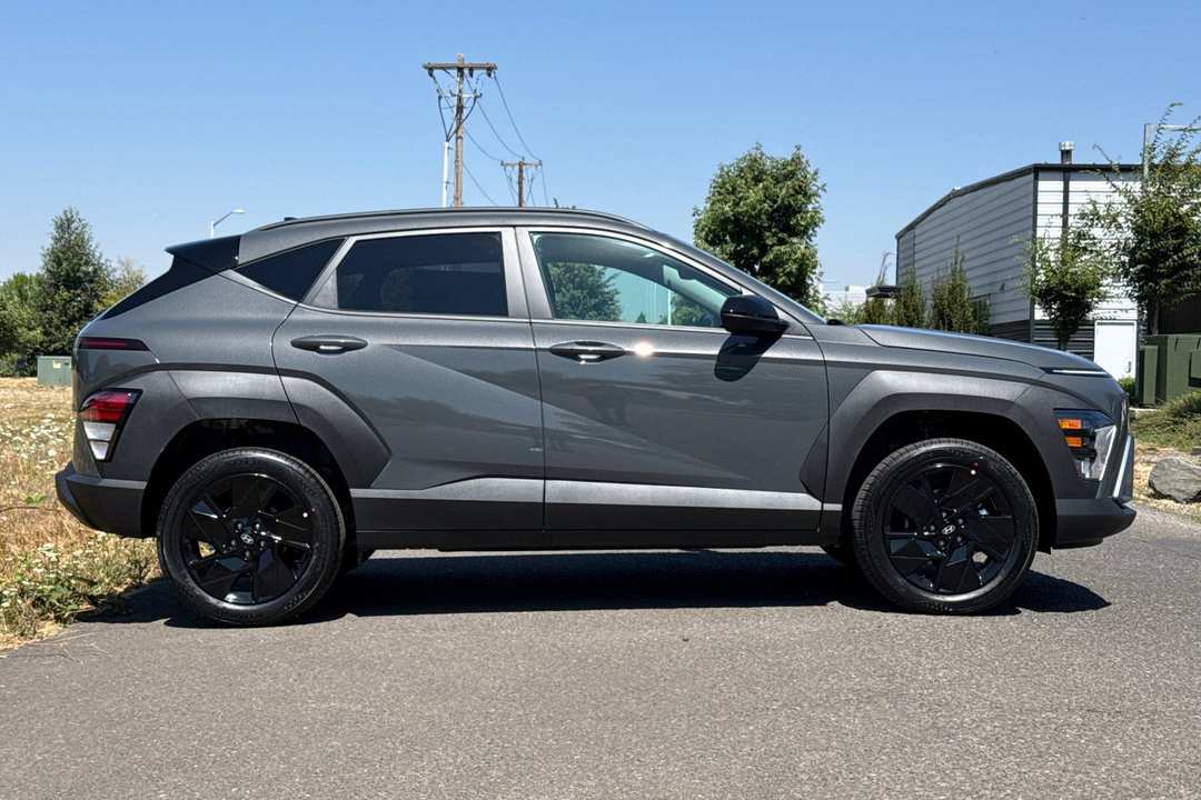 2027 Hyundai Kona SEL Sport - Image 2