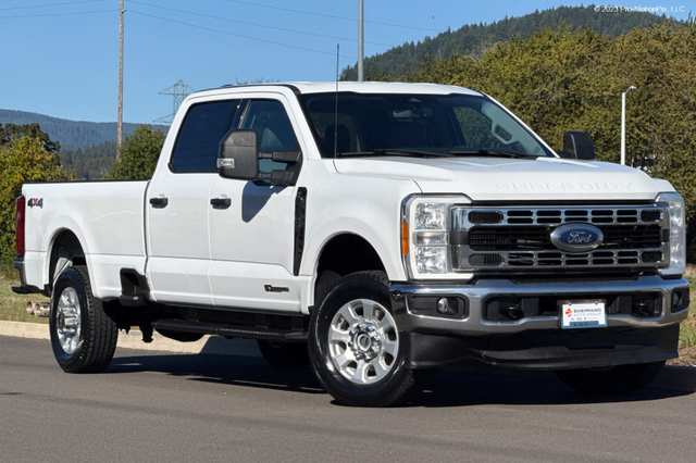 2023 Ford F-350Sd XLT