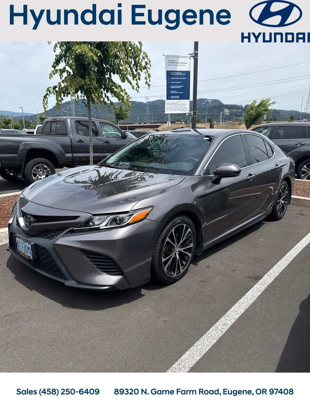 2020 Toyota Camry SE - Image 2