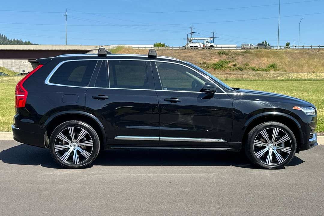 2023 Volvo Xc90 Recharge Plug-In Hybrid T8 Plus Bright Theme 7 Passenger - Image 2
