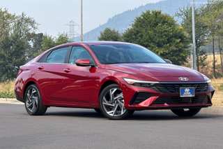 2025 Hyundai Elantra Hybrid Limited