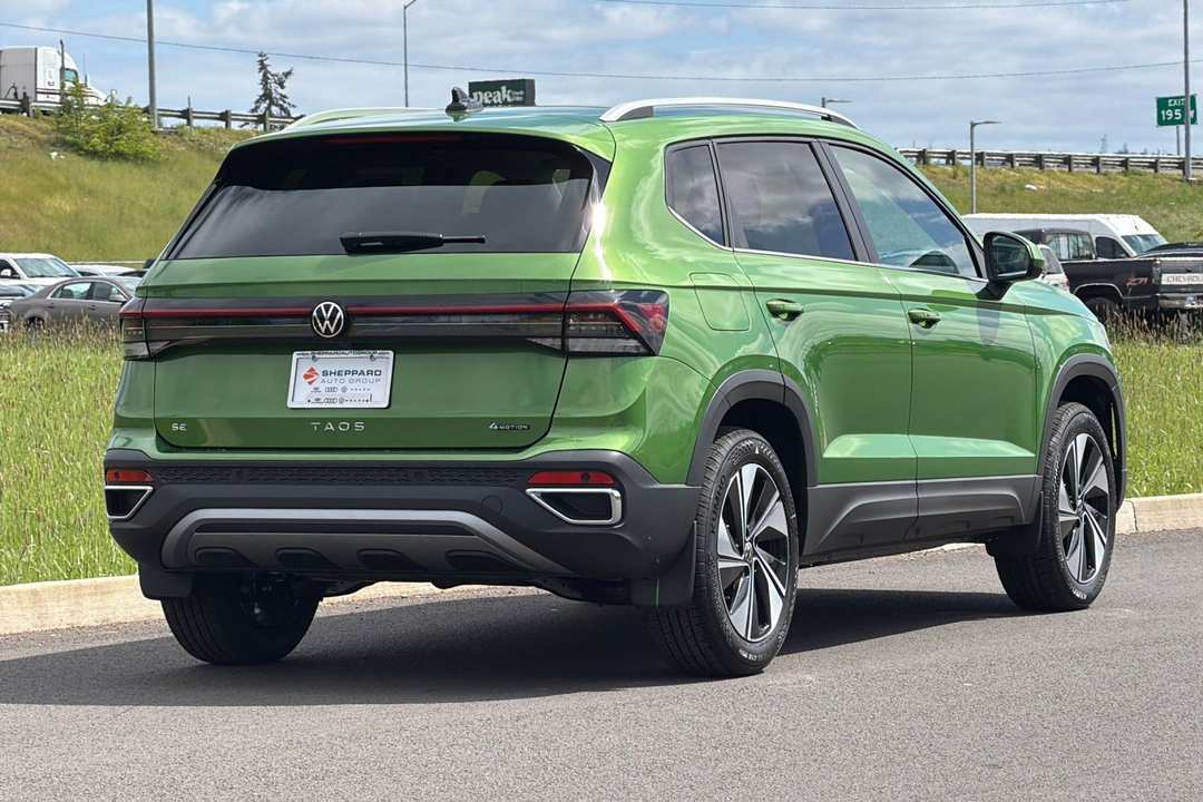 2026 Volkswagen Taos 1.5T SE - Image 3