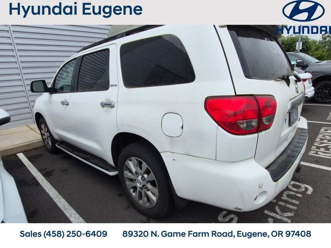 2014 Toyota Sequoia Limited - Image 2