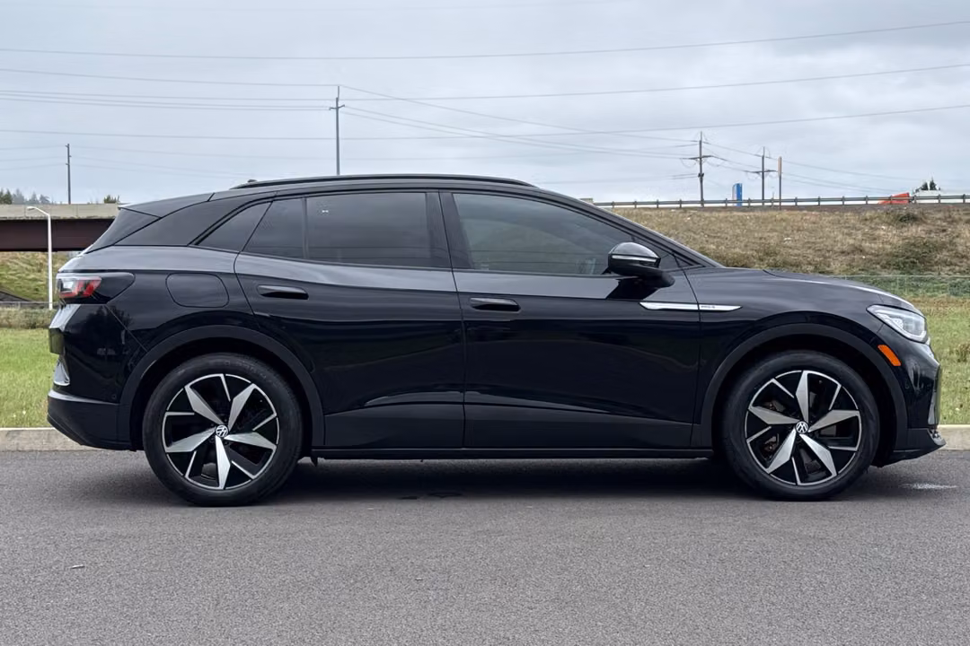 2023 Volkswagen Id.4 Pro S - Image 2