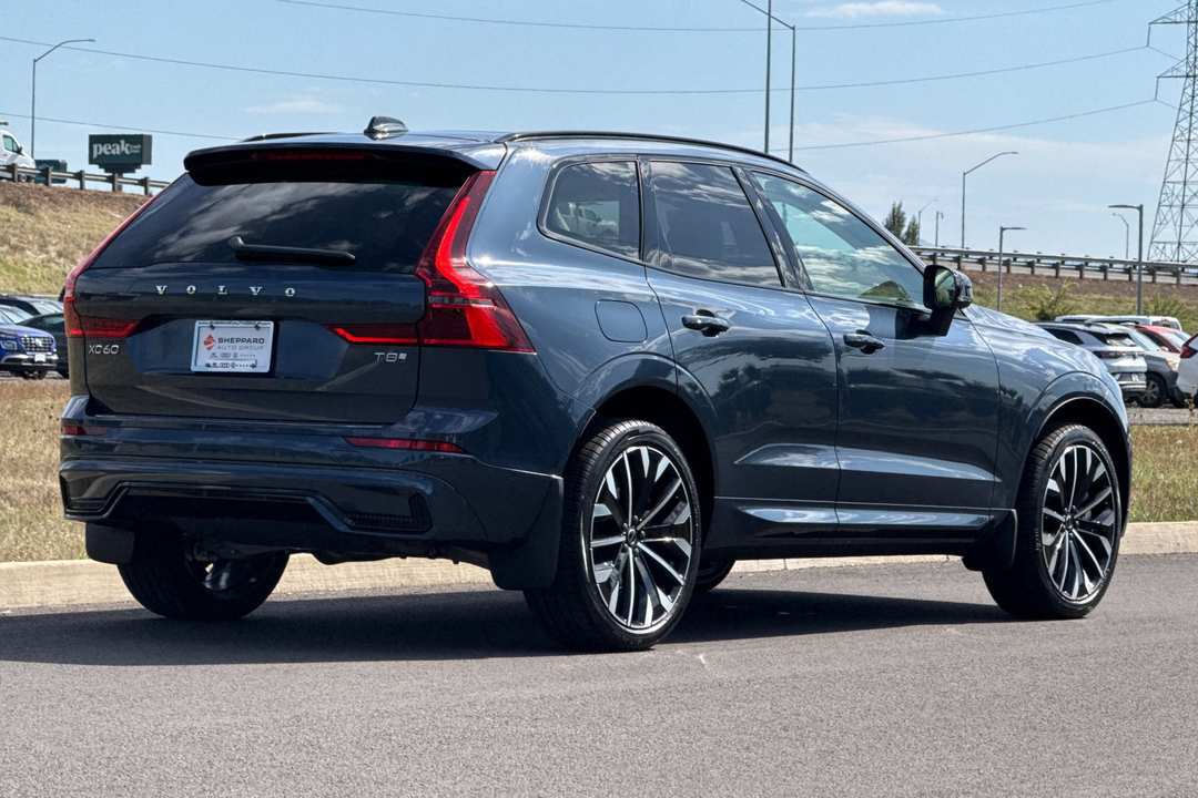 2026 Volvo Xc60 Plug-In Hybrid T8 Ultra - Image 3