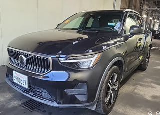 2025 Volvo Xc40 B5 Core