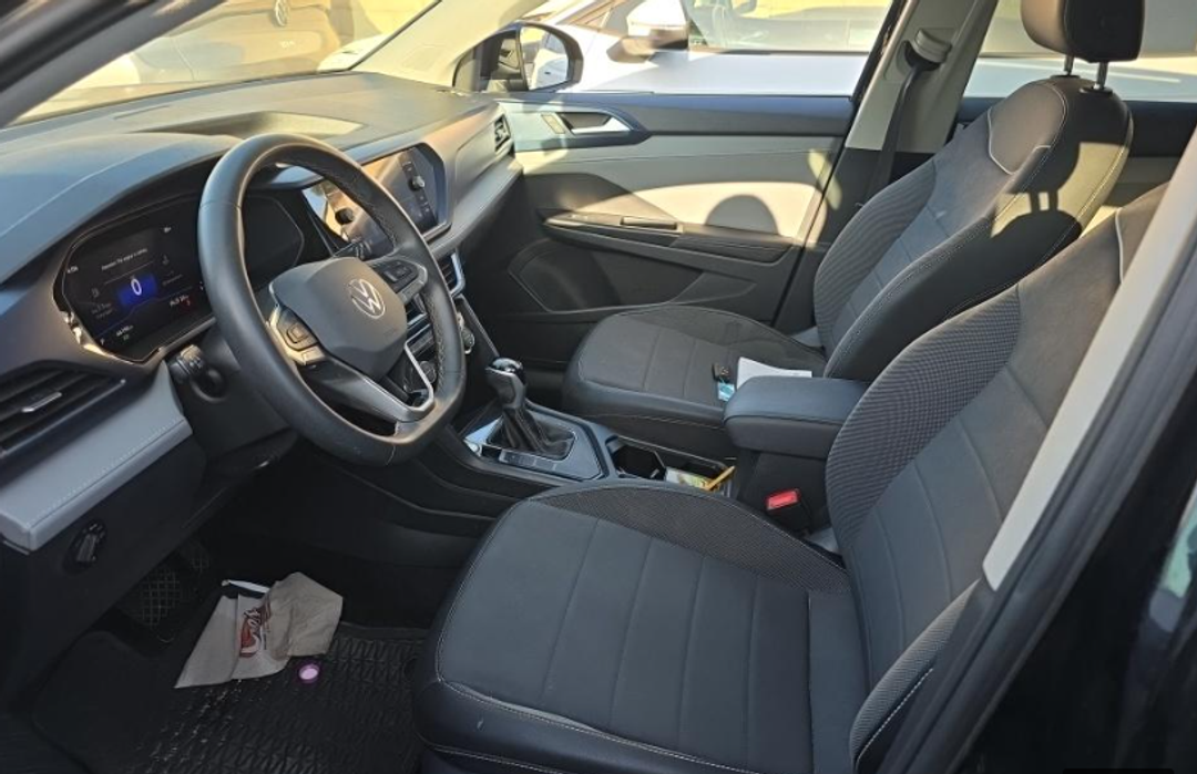 2024 Volkswagen Taos 1.5T SE - Image 3