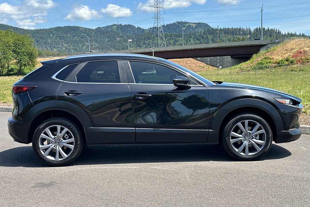 2023 MAZDA Cx-30 2.5 S Preferred Package - Image 2