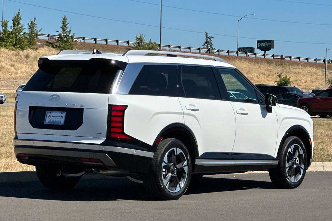 2026 Hyundai Palisade Limited - Image 3