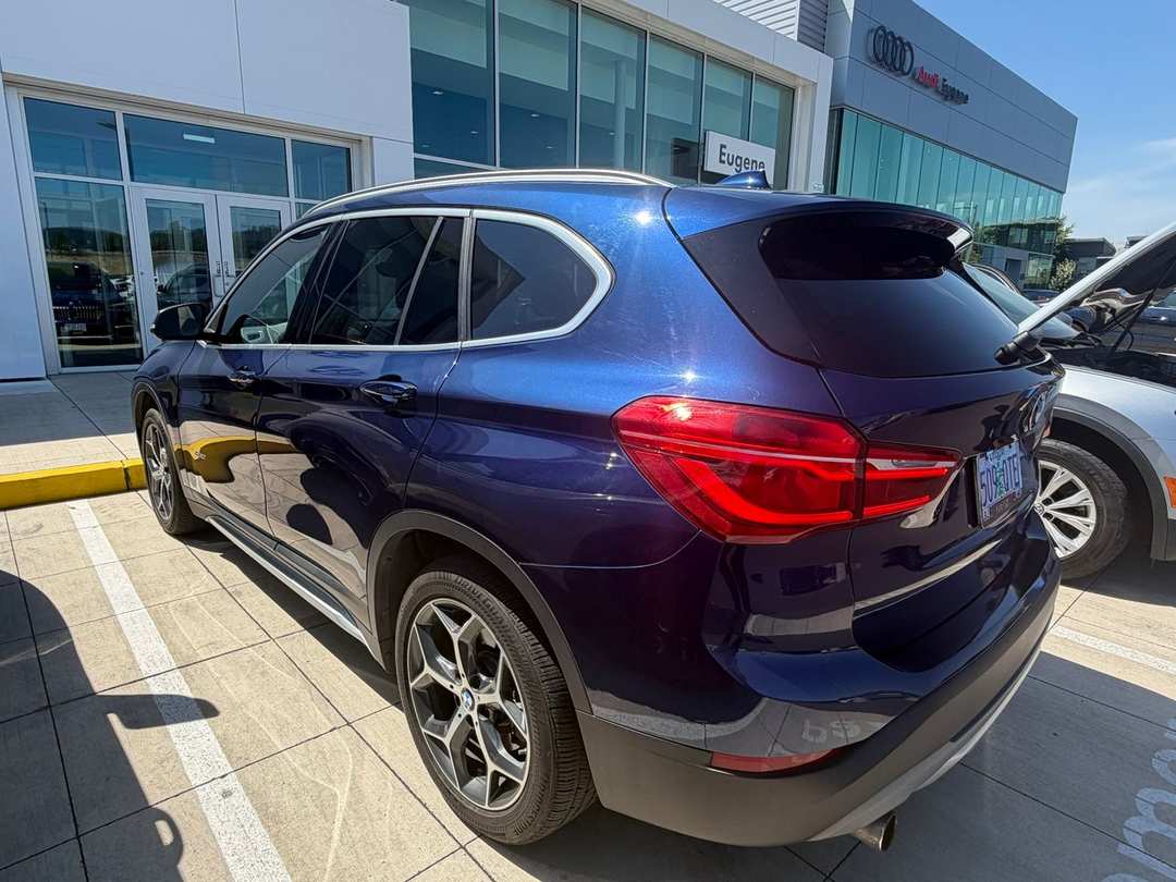 2017 BMW X1 xDrive28i - Image 2
