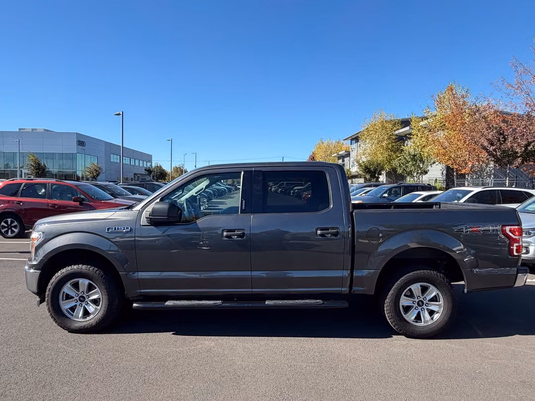 2019 Ford F-150 XLT - Image 2