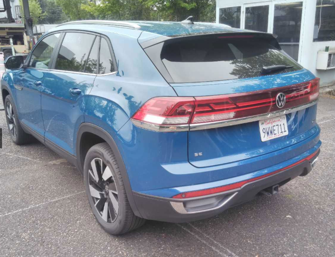2026 Volkswagen Atlas Cross Sport 2.0T SE w/Technology - Image 3