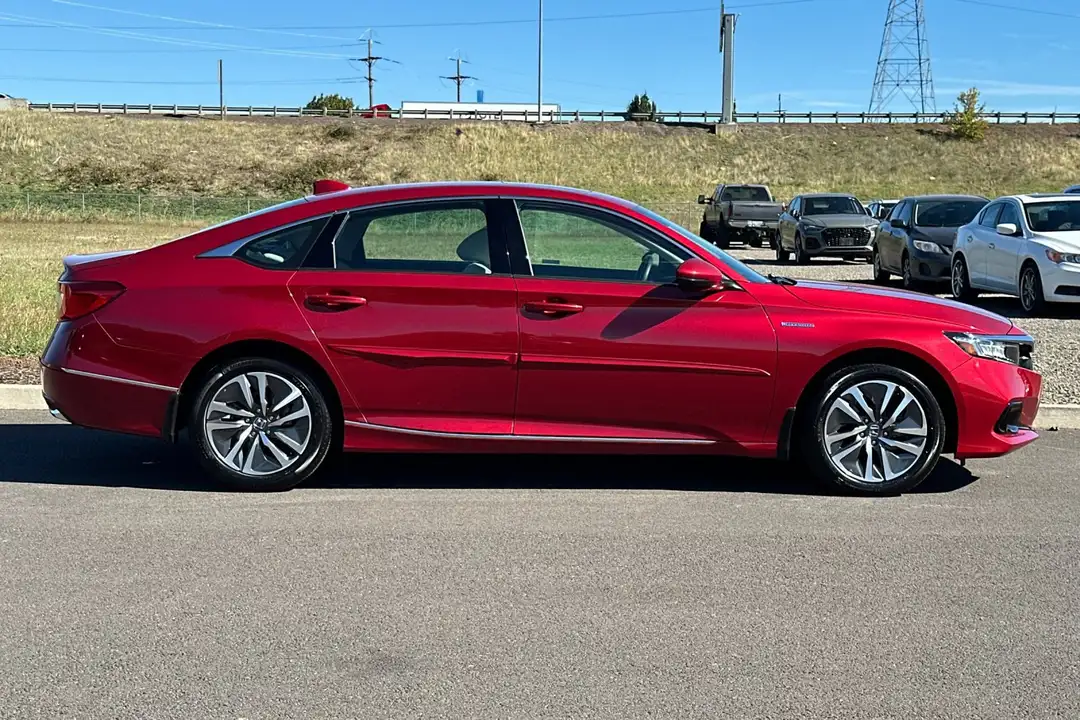 2021 Honda Accord Hybrid EXL - Image 2