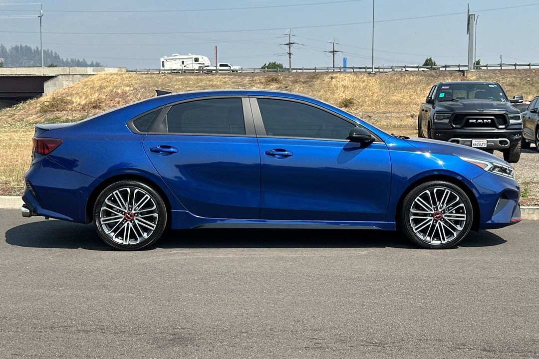 2024 Kia Forte GT - Image 2