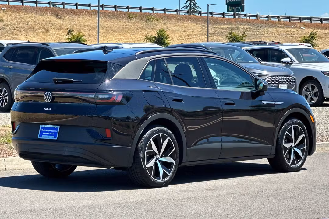2023 Volkswagen Id.4 Pro S - Image 3