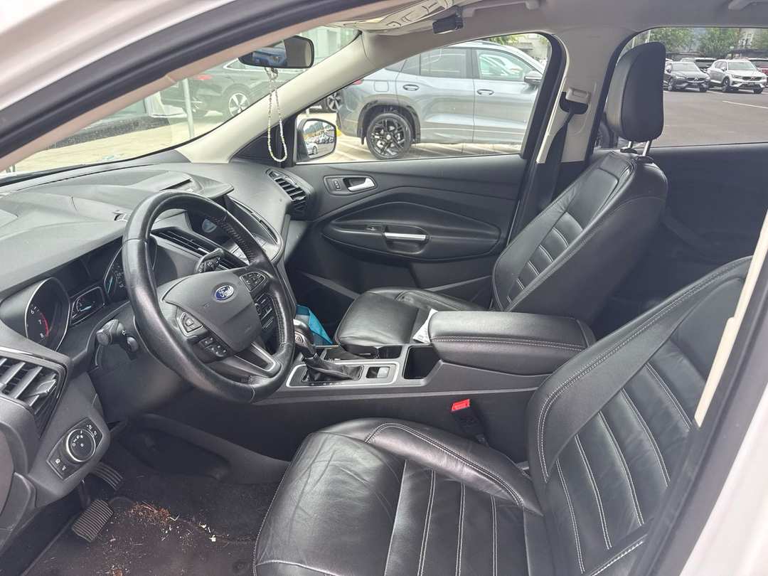 2018 Ford Escape SEL - Image 3