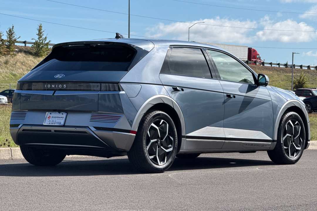 2024 Hyundai Ioniq 5 Limited - Image 3