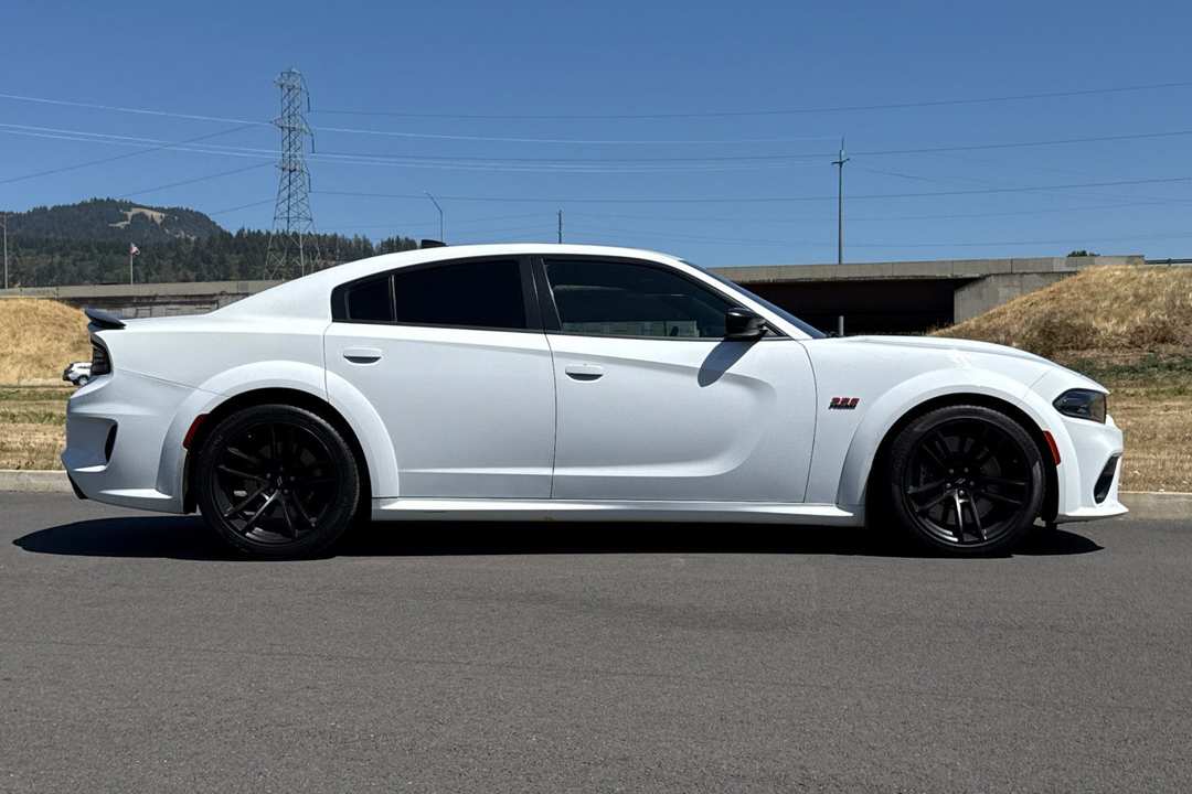 2023 Dodge Charger R/T Scat Pack - Image 2