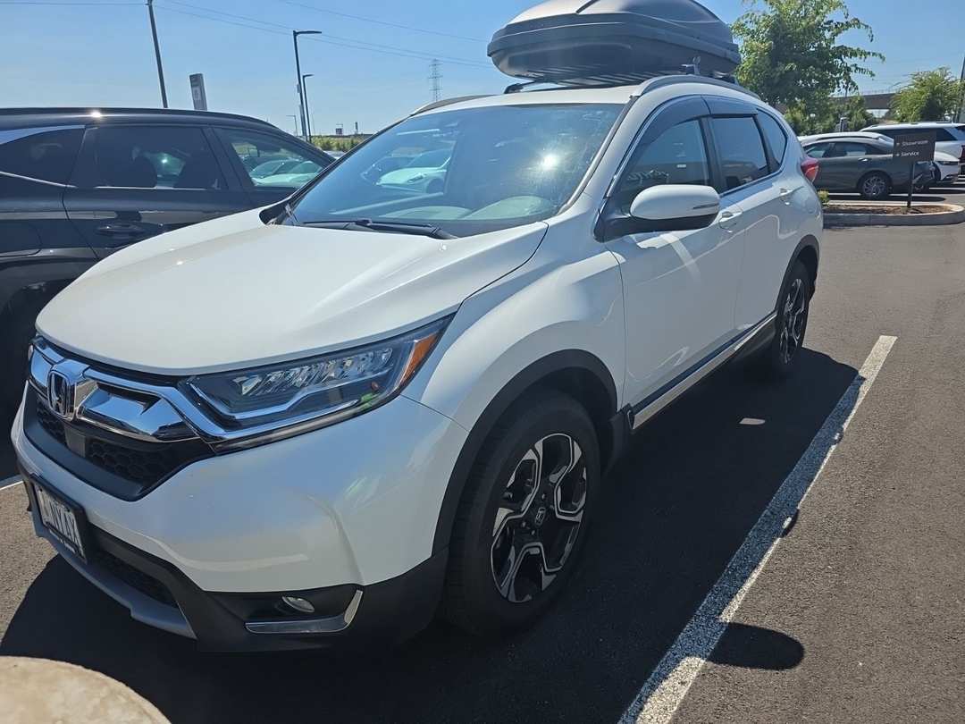 2019 Honda CR-V Touring - Image 3