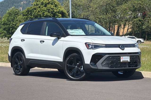 2026 Volkswagen Taos 1.5T SE Black